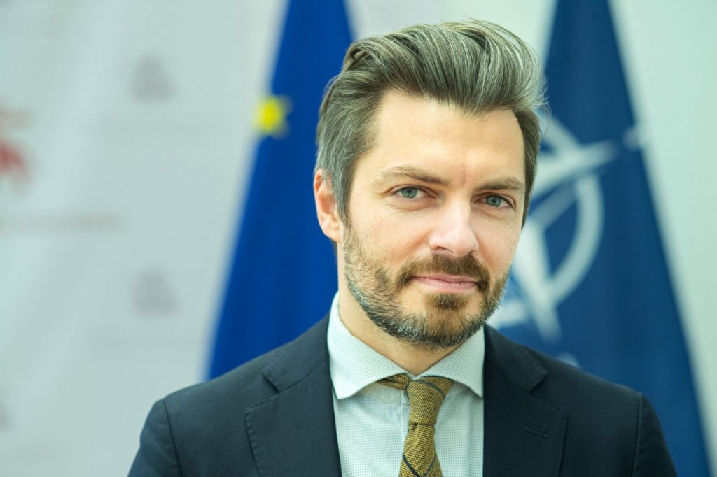 Vice Minister M. Abukevičius discussed support to Ukraine and Lithuania's plans for priority arms acquisitions in the United States