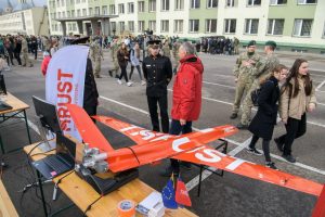  Atvirų durų dieną Karo akademija lankytojams plačiai atvėrė duris