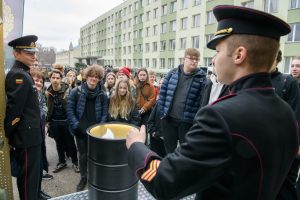  Atvirų durų dieną Karo akademija lankytojams plačiai atvėrė duris