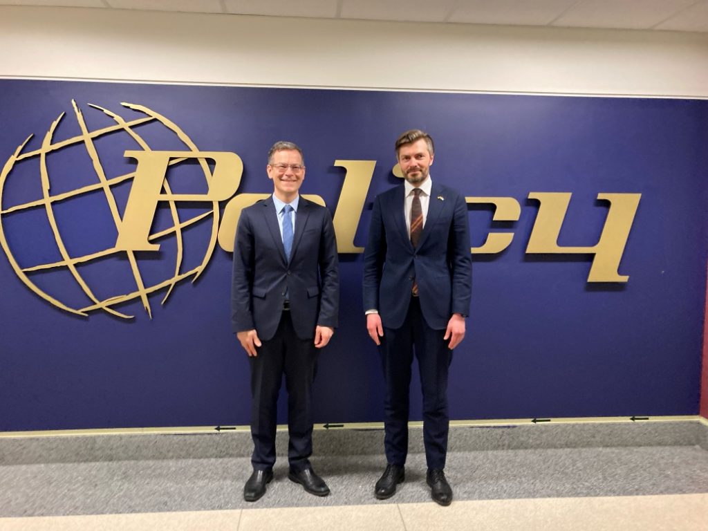 Deterrence and defence in our region rests on two principal components – persistent and significant NATO and U.S. presence, says M. Abukevičius