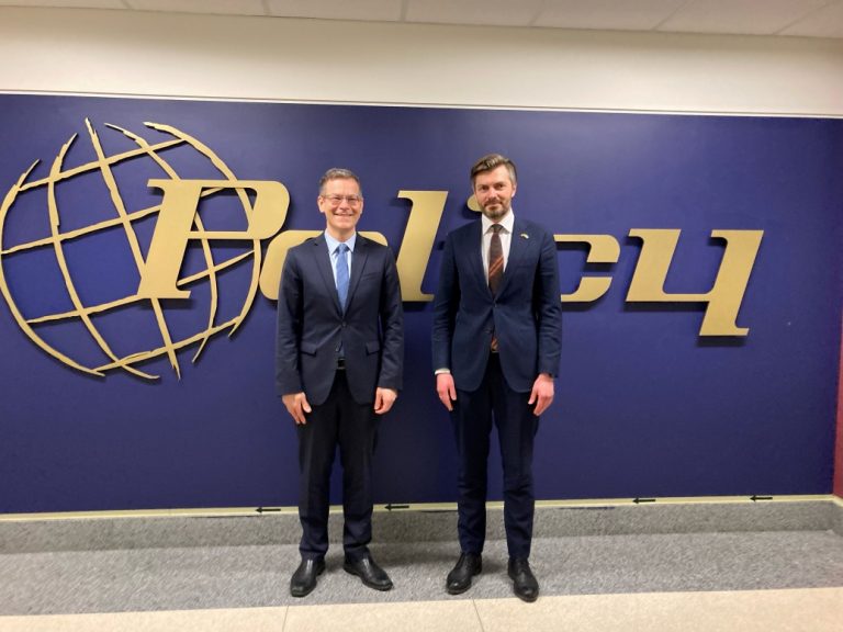 Deterrence and defence in our region rests on two principal components – persistent and significant NATO and U.S. presence, says M. Abukevičius