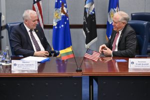 Anusauskas Kendell U.S. leadership is the pivotal weapon against Russia, says A. Anušauskas after meeting with U.S. service Secretaries