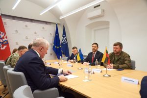  Ministras A. Anušauskas: Ukrainos patirtis yra labai vertinga visai Europai