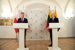 Lietuvos ir Lenkijos krašto apsaugos ministrai: mūsų bendras interesas – padėti Ukrainai ir atgrasyti Rusiją