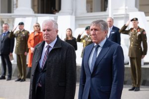Liukemburgo gynybos ministro vizitas 2022 05 05 Lithuania’s and Luxembourg’s Defence Ministers discussed forthcoming NATO Summit in Madrid and further defence cooperation