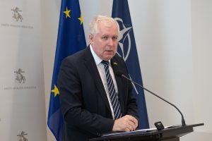 Pilietiškumo ir gynybos įgūdžių kurso pristatymas (3) Moksleiviai bus mokomi pilietiškumo ir gynybos įgūdžių