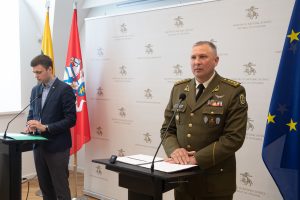  Moksleiviai bus mokomi pilietiškumo ir gynybos įgūdžių