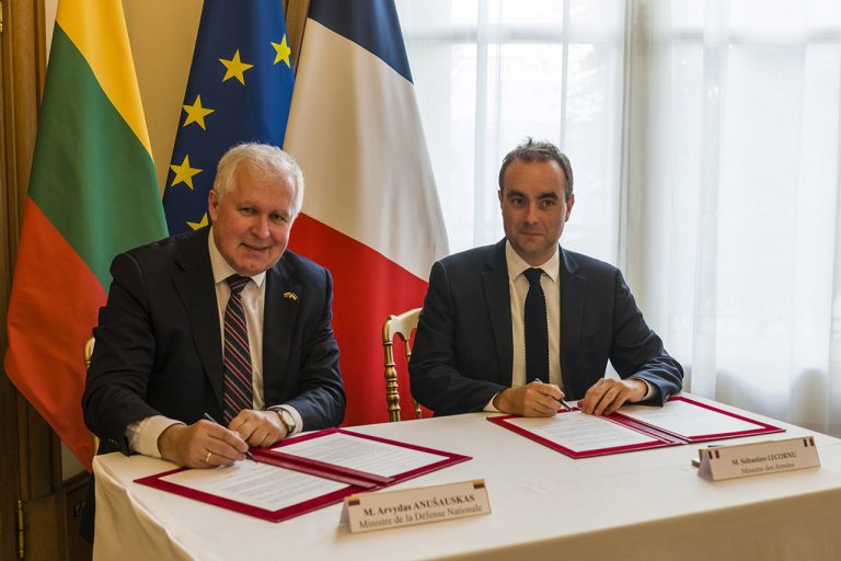 Ministry of National Defence procures Caesar MarktII self-propelled wheeled howitzers for the Lithuanian Armed Forces from France