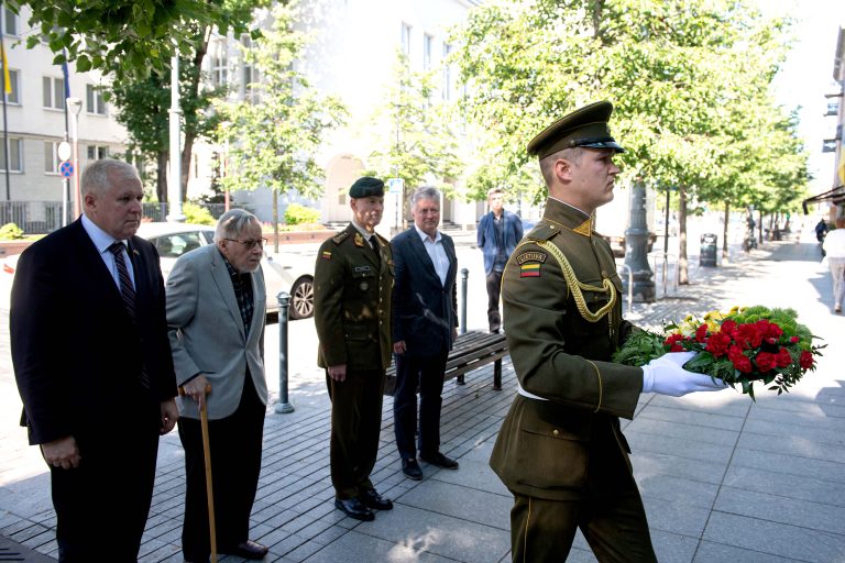 Birželio 23-osios sukilimo prieš okupacinę sovietų valdžią dalyvių atminimo pagerbimas
