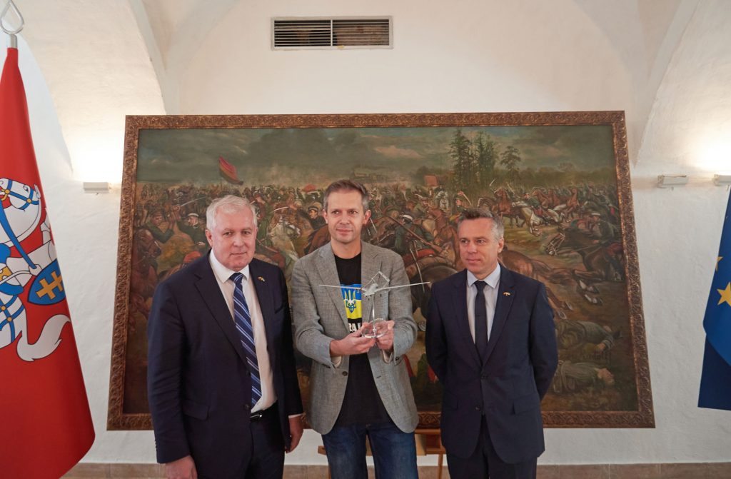Tactical drone delivery to Ukraine, Lithuanian deliberations on acquiring Bayraktar system presented&nbsp;&nbsp;