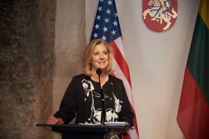  JAV patvirtino savo įsipareigojimą: Baltijos šalyse daugės amerikiečių karių