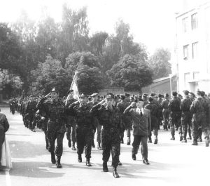 Krašto apsaugos mokyklos atidarymas 1992 Lietuvos karo akademija pasitinka įkūrimo 30-metį