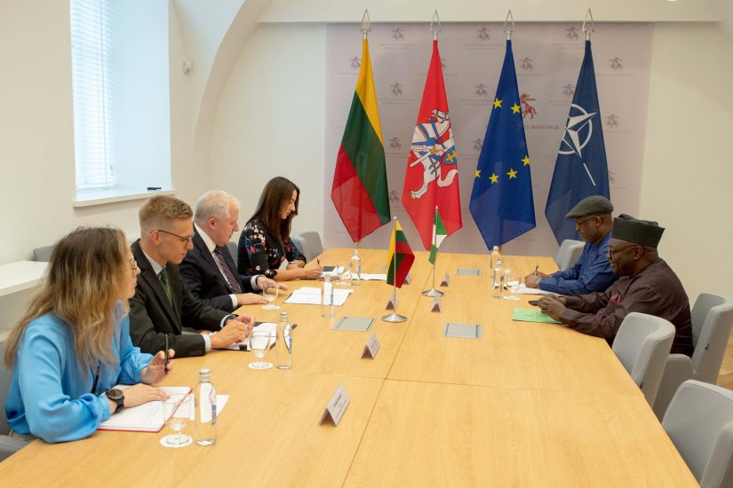 Minister A. Anušauskas multinational operations and assistance to Ukraine with Ambassador of Nigeria