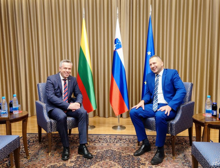 Lithuania’s defence procurements stand as a role model for Allies: experience in Vilkas system development shared in Slovenia &nbsp;