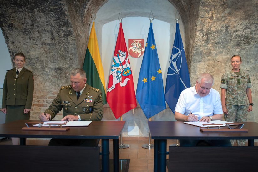 KAM patrigubino šaulių finansavimą ir skyrė pinigus ginklų, ekipuotės ir įrangos įsigijimui