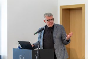  Minint Romo Kalantos pasiaukojimo jubiliejinius metus Pilietinio pasipriešinimo dienos išvakarėse surengta konferencija