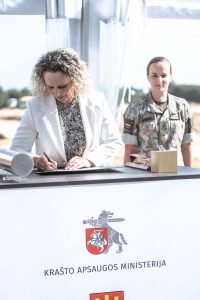  Auga nauja Lietuvos kariuomenės infrastruktūra: duotas startas karinio miestelio statyboms Rokantiškėse