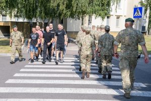  Į Lietuvos karo akademiją susirinko pirmakursiai: Ukrainos pavyzdys sustiprina norą ginti savo kraštą