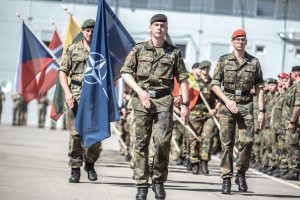  NATO priešakinių pajėgų bataliono Lietuvoje vadas: atgrasysime, o prireikus, ginsime Lietuvos teritoriją
