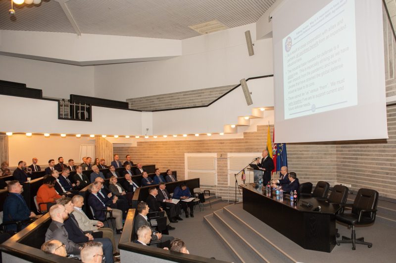 Lietuvos pramonės atstovai susipažino su  galimybėmis dalyvauti JAV Gynybos departamento pirkimuose