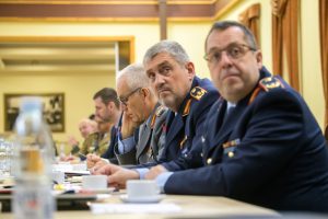  Tarptautinių kursų dalyviai Lietuvoje nagrinėja NATO adaptaciją ir saugumo situaciją Baltijos jūros regione