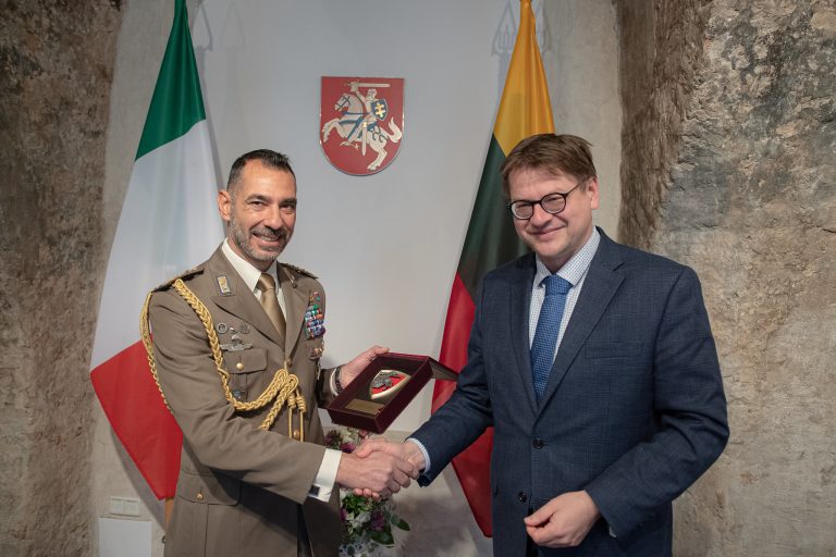 Akredituotas naujas Italijos gynybos atašė Lietuvai