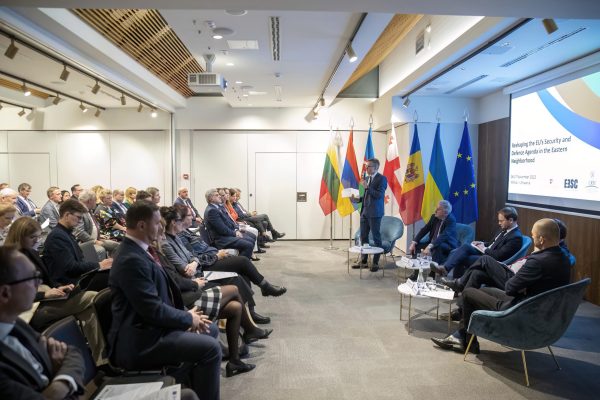  Ekspertai diskutavo apie ES saugumo ir gynybos darbotvarkę Rytų kaimynystėje
