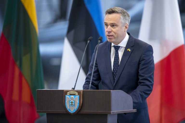  Enhanced Baltic air defence: NATO Air Policing Mission flown from Lithuania passes on to Poland and France
