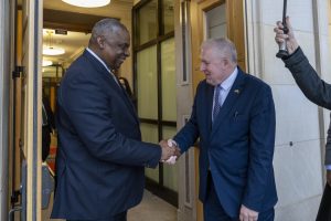  New capability at the Lithuanian Armed Forces: contract signed with the U.S. on procurement of HIMARS High Mobility Artillery Rocket System