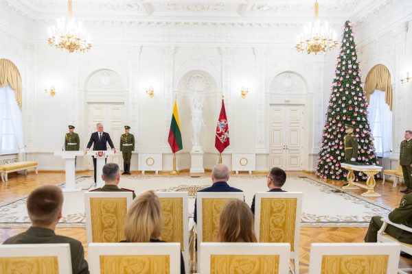  Dviem Lietuvos karininkams suteikti generolo majoro laipsniai