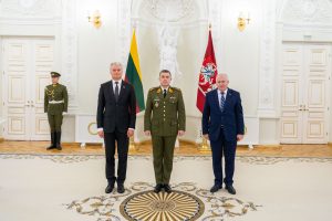  Dviem Lietuvos karininkams suteikti generolo majoro laipsniai