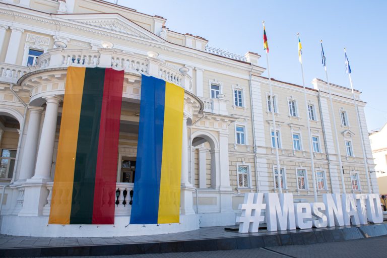 Krašto apsaugos ministras A. Anušauskas Estijoje aptars paramą Ukrainos kariuomenei