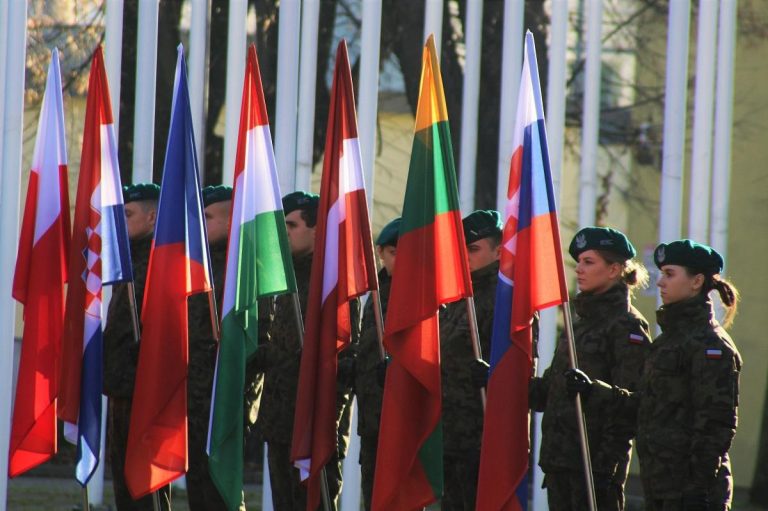 Lietuvos karininkai tarnaus Europos Sąjungos kovinės grupės Operaciniame štabe