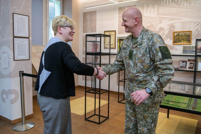 Lietuvos karo akademijoje – diskusija apie lyderystę su I. Šimonyte