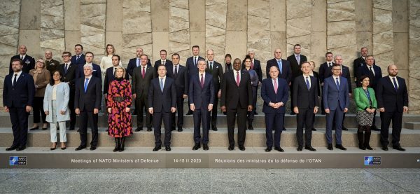  A. Anušauskas NATO gynybos ministrų susitikime pristatė idėjas oro gynybos stiprinimui