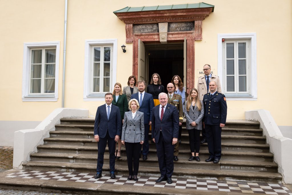 Baltijos šalys sutarė didinti paramą NATO oro policijos misijai ir gilinti bendradarbiavimą karinio rengimo srityje