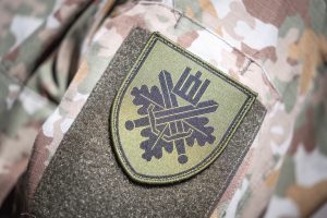  Apdovanoti iš misijos Malyje grįžę Lietuvos kariai savanoriai