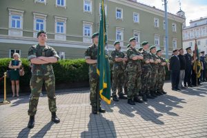  Karininkų gretas papildė Lietuvos karo akademijos absolventai