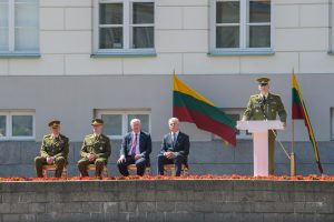  Karininkų gretas papildė Lietuvos karo akademijos absolventai
