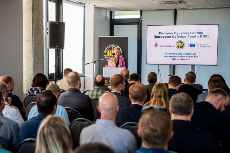 Lietuvos gynybos pramonės įmonėms ir mokslo institucijoms pristatytos Europos gynybos fondo programos ir iniciatyvos