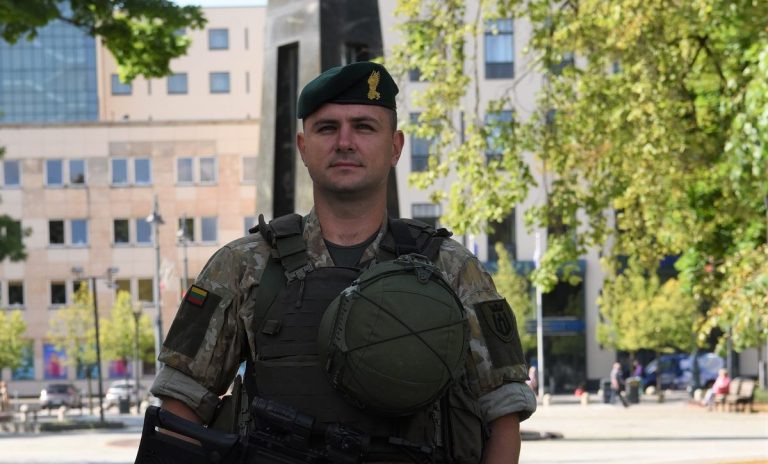 Lietuvos kariuomenė pasitelkiama užtikrinti saugumą NATO viršūnių susitikimo metu
