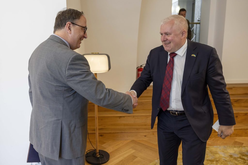 A. Anušauskas expressed gratitude to outgoing United States Ambassador for contribution to Lithuania’s security   