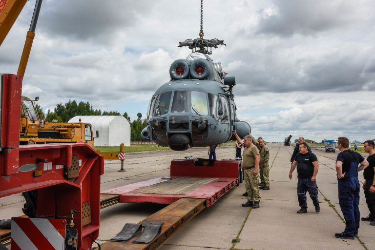 Lietuva toliau teikia nenutrūkstamą karinę paramą Ukrainai
