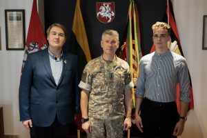  Krašto apsaugos ministerijoje vyko projekto „Moksleiviai į Vyriausybę“ veiklos