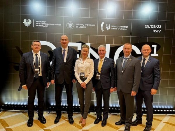  Iš Kyjivo – viceministrės G. M. Tučkutės žinutė apie gynybos inovacijas: turime išmokti Ukrainos pamokas