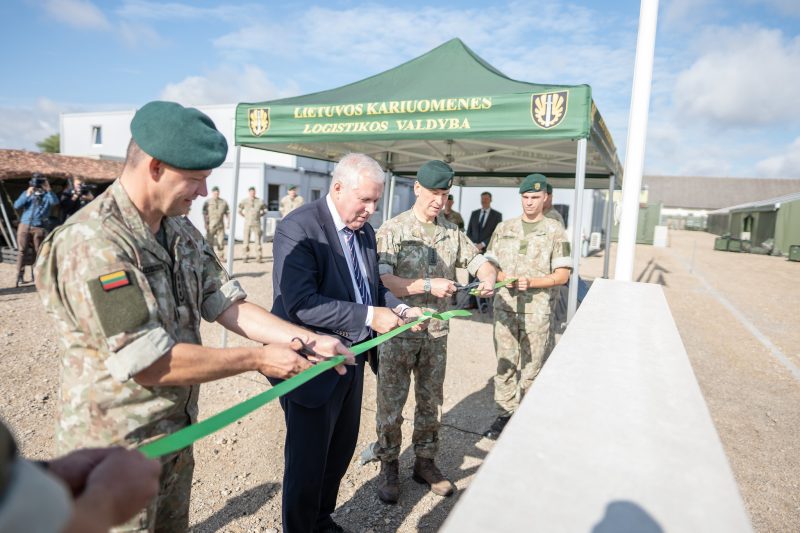 Marijampolėje atidarytoje stovykloje „Vytenis“ galės gyventi bei treniruotis 800 sąjungininkų ir Lietuvos karių