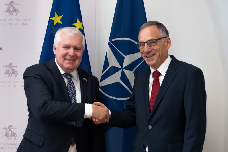 Su naujuoju Vokietijos ambasadoriumi susitikęs A. Anušauskas: Vokietija – strateginė mūsų sąjungininkė