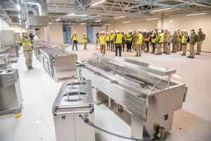  Karinį miestelį Rokantiškėse apžiūrėjęs A. Anušauskas: nauja infrastruktūra užtikrins visus karių poreikius
