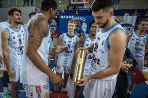  Kariuomenės diena krepšinio aikštėje: LKL ir NKL klubų akistata, kariškos rungtys ir sporte pasižymėjusių karių apdovanojimas