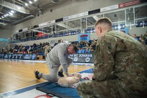  Kariuomenės diena krepšinio aikštėje: LKL ir NKL klubų akistata, kariškos rungtys ir sporte pasižymėjusių karių apdovanojimas